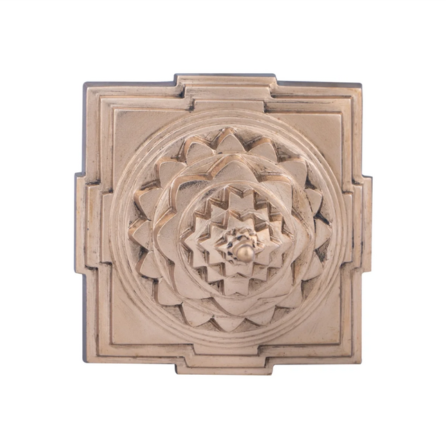Maha Meru Panchaloha 2 × 2 pulgadas – Sri Chakra / Sri Yantra para Puja